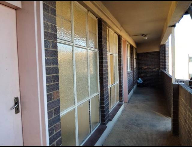 BUSINESS FOR SALE IN RANDBURG CENTRAL